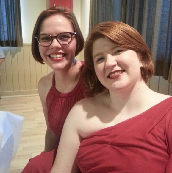 Meet your Posher, Katie - Picture 3 of 4